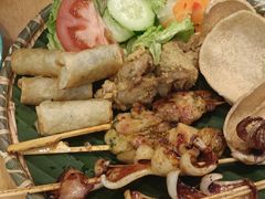 越南小吃拼盘-越小品·越南餐厅(万科里店)
