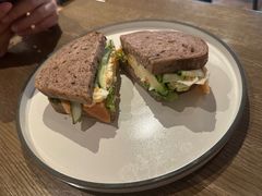 烟熏三文鱼三明治-Wagas沃歌斯(大学路店)