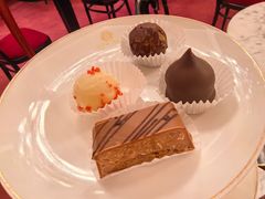 -Cafe Sacher(WIEN)