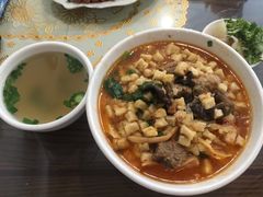 -一间楼牛羊肉泡馍馆(东一路店)