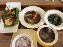 -禾馨·母婴护理月子中心(世纪大道店)