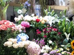 -谷莠子花艺气球派对·绿植造景·花艺沙龙(东海缤纷天地店)