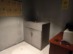 -Xcape异时刻密室逃脱真人NPC(新世界崇文门店)