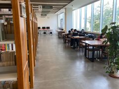 -李沧区图书馆(金液泉路馆)