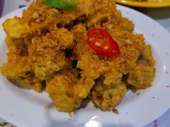 香浓蛋黄炒牛蛙-澳门陈光记烧味饭店(万象城店)