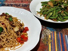 鸡肉捞面-乡村馕坑肉·烧烤·新疆菜·本地人更爱吃(阿勒泰首店)