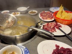 -贵宾牛·潮汕牛肉火锅(珠池总店)