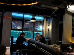 -麦凯伦烧烤·精酿超级工厂店(金桥总店)
