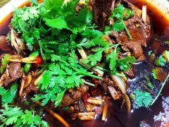 -小杨翘脚牛肉