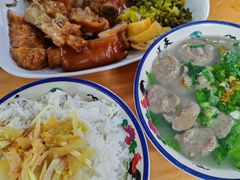 -明姨仔潮汕美食·碳炉猪脚·汕尾牛腩饭·起片鸡煲(起义路店)