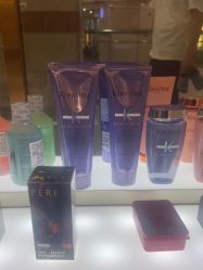 -八佰伴8008星级形象店