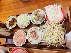 -沸炉重庆老火锅(军事博物馆店)