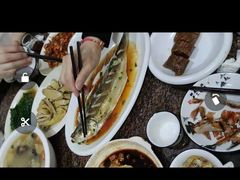 -唔呶喔哩酒家(生产街店)