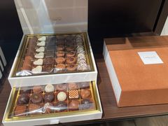 -Laderach 莱德拉(上海环贸iapm店)