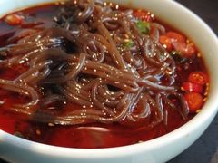 -辣尚瘾·烤鱼·新川菜(交大直营店)