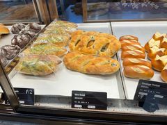 -Dough&Joe团憩(瑞虹天地月亮湾店)