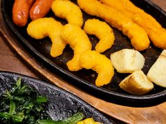 -百联临沂购物中心(临沂路店)