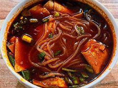麻辣米线-老字号杨坡红油米线腊汁肉夹馍(东四道巷店)