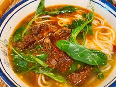 -窄巷口生烫牛肉米线(客村店)