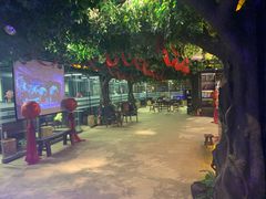 -北京圣典成人钢琴俱乐部(德思勤店)
