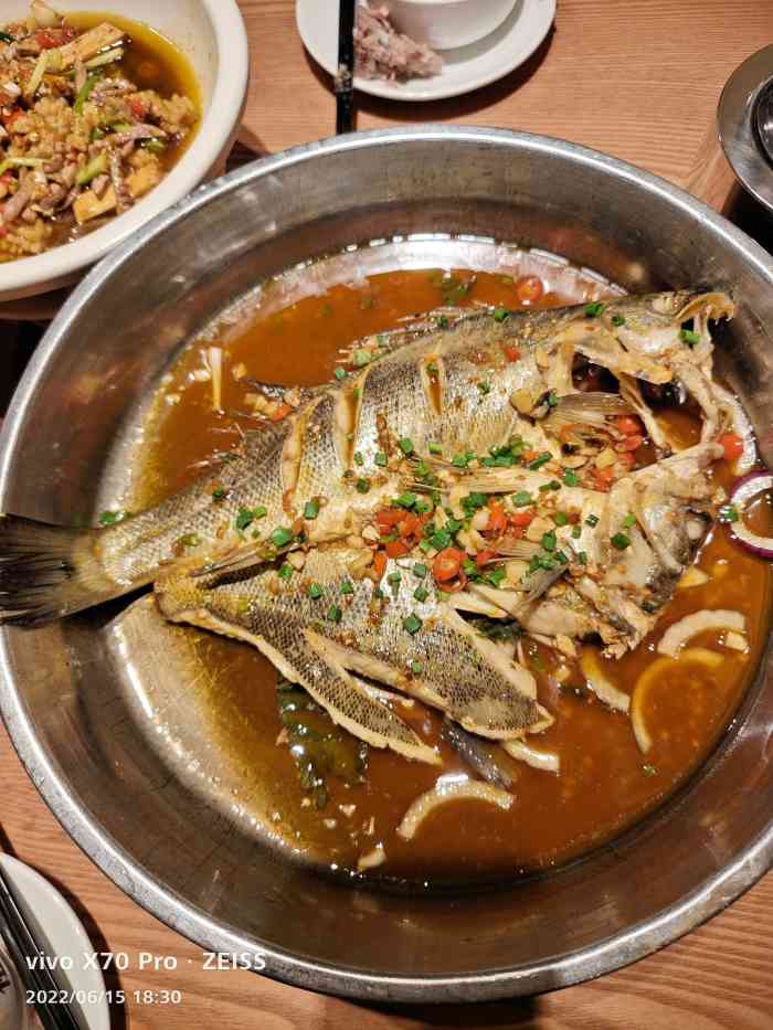 祖厨湖南菜(三阳路店)-"看望同事之后,和家人约着来三阳路附近吃饭.