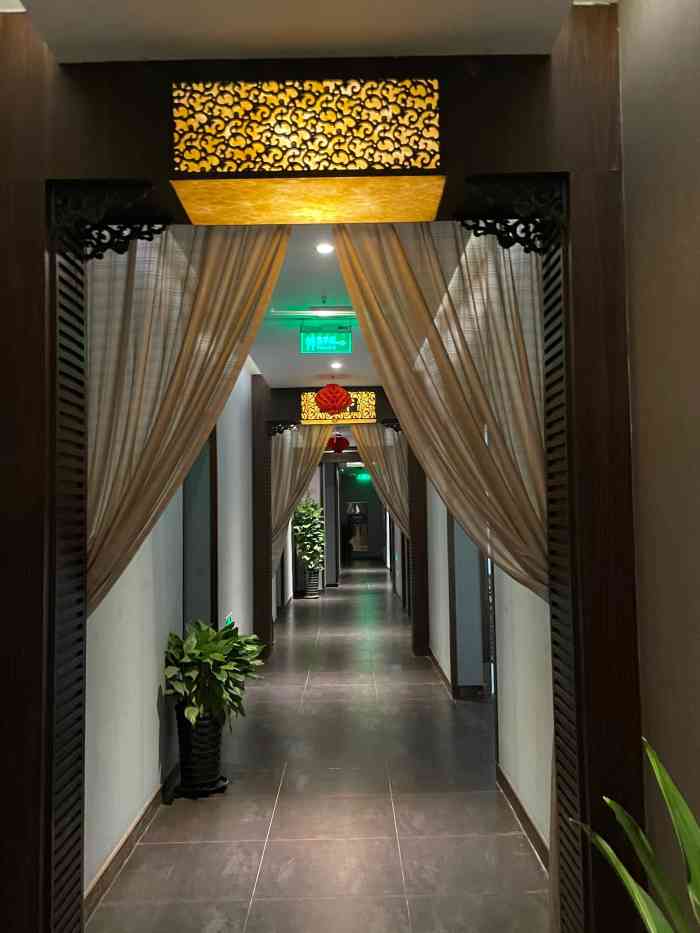 静和泰养生(丰庄金沙江路店)-"店在13号线丰庄站2号出口对马路,说是新