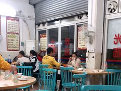 用餐区-三叔牛杂火锅店(三淮大街15号店)