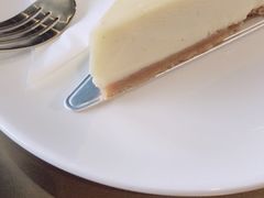 -UNI UNI(环亚凯瑟琳店)