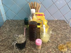 -榮泰米粉湯(Left Shop)