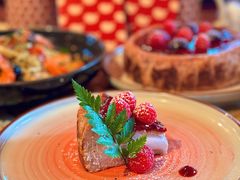 -BROWNSTONE布朗石西班牙餐厅(富城店)