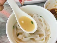 -三头牛·潮汕牛肉生蚝火锅 (夏湾店)