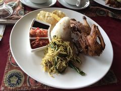 -Pundi Pundi Restaurant