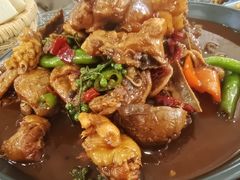 -八两八金·莱芜特色炒鸡(市南漳浦路店)