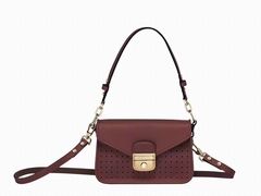 -Longchamp(佛罗伦萨小镇奥特莱斯店)