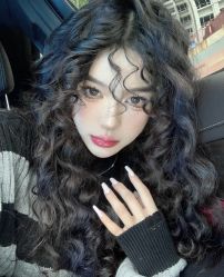 -Hello Lady发型设计