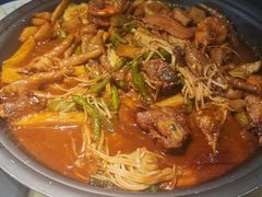 -徐记小怪兽肉蟹煲(中央大街店)