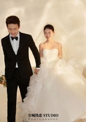 -全城热恋璀璨婚纱摄影(国贸总店)