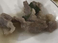 -标记美食新鲜猪杂(兴南大道店)