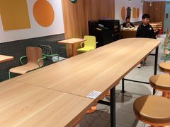 用餐区-麦当劳(玉桥中路店)