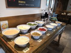 自助调料区-纸盐河码头火锅(十八梯店)