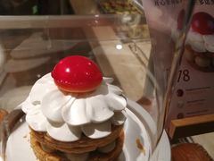 -VERIE BAKEHOUSE