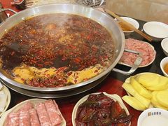 -储奇门鳝鱼火锅(总店)