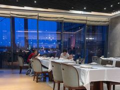 -武汉世茂希尔顿酒店·汇·全日餐厅
