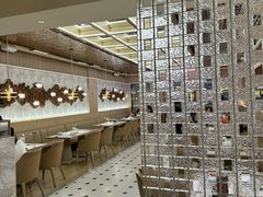 -荷花亭·湖北融合菜(中商广场店)