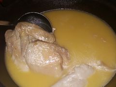 -鲜入围煮花胶鸡海鲜火锅