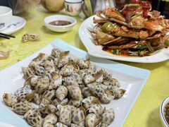 -岛中岛·海鲜大排档·万宁老字号(东澳店)