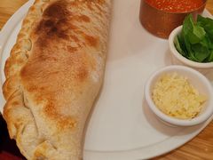 -城市大道红炉披萨烘焙坊