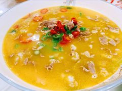 酸汤肥牛-闻道食府烙饼卷带鱼(原车耳营店原大觉寺店)