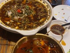 -六福烧烤酒馆(秦隆步行街店)