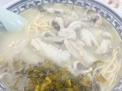 -明呈黄鱼面馆(斜土路店)